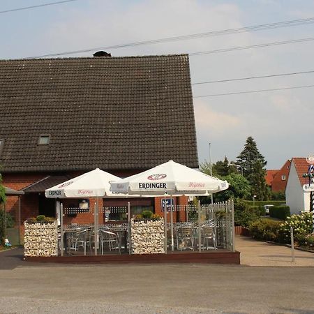 Landgasthaus Veltheimer Hof Porta Westfalica Buitenkant foto